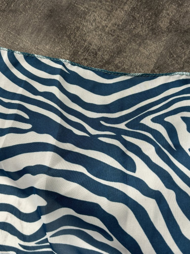 Палантин с анималистичным принтом 72452511\174