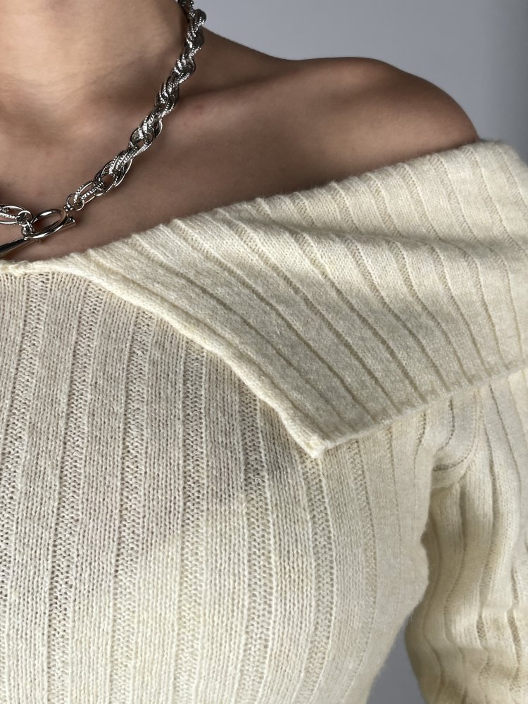 Джемпер с открытыми плечами 72458275\717