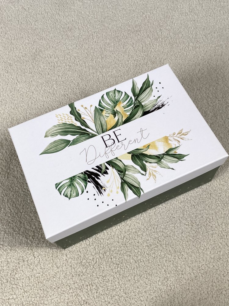 Подарочная коробка 28 х 18.5 х 11.5 см 72451482\39